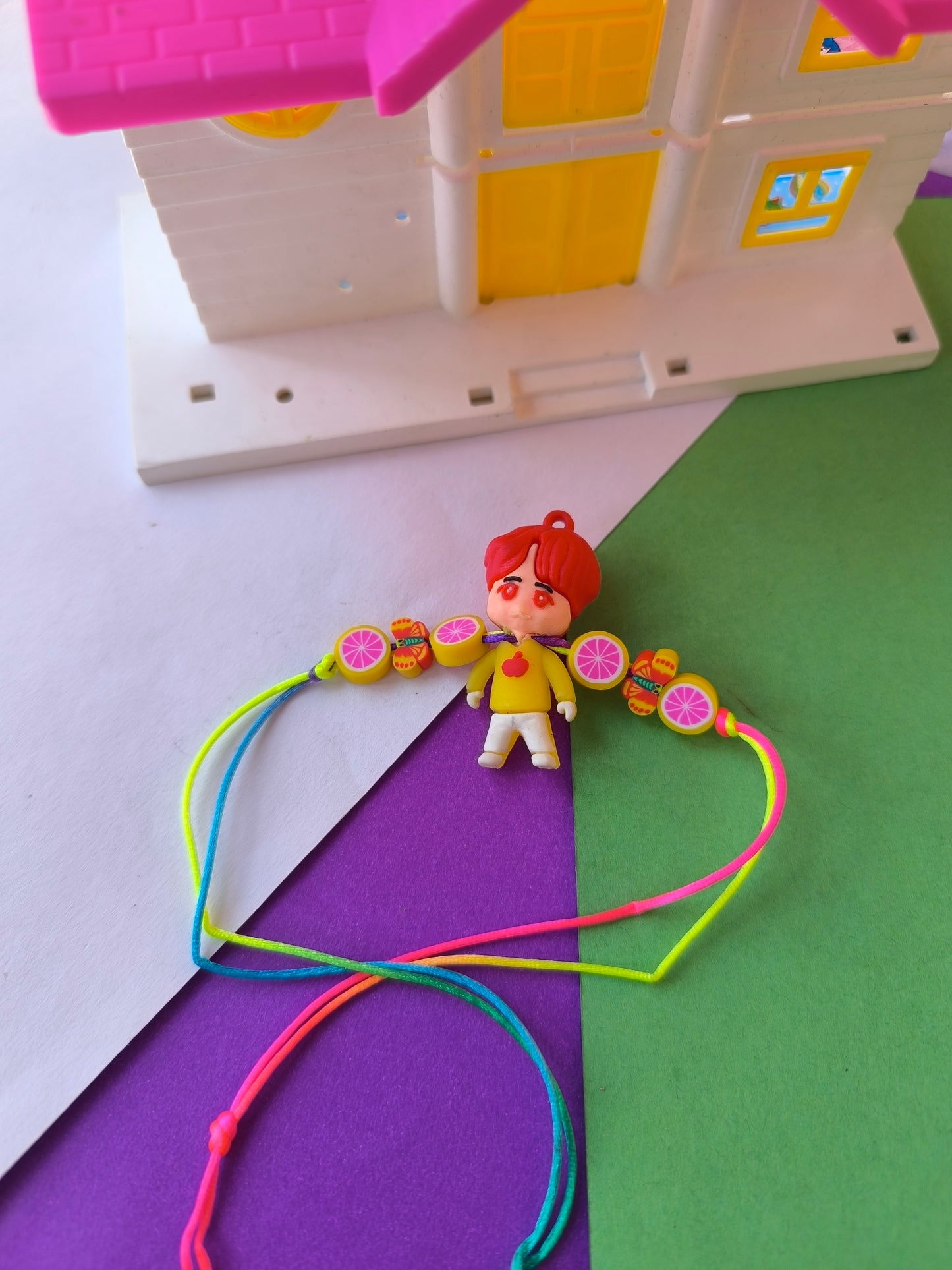 BTS ARTICLE WITH BEADS AND THREAD