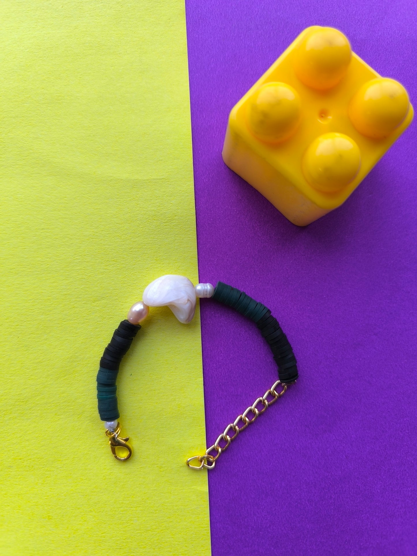 BLACK BEADS WITH PEARL