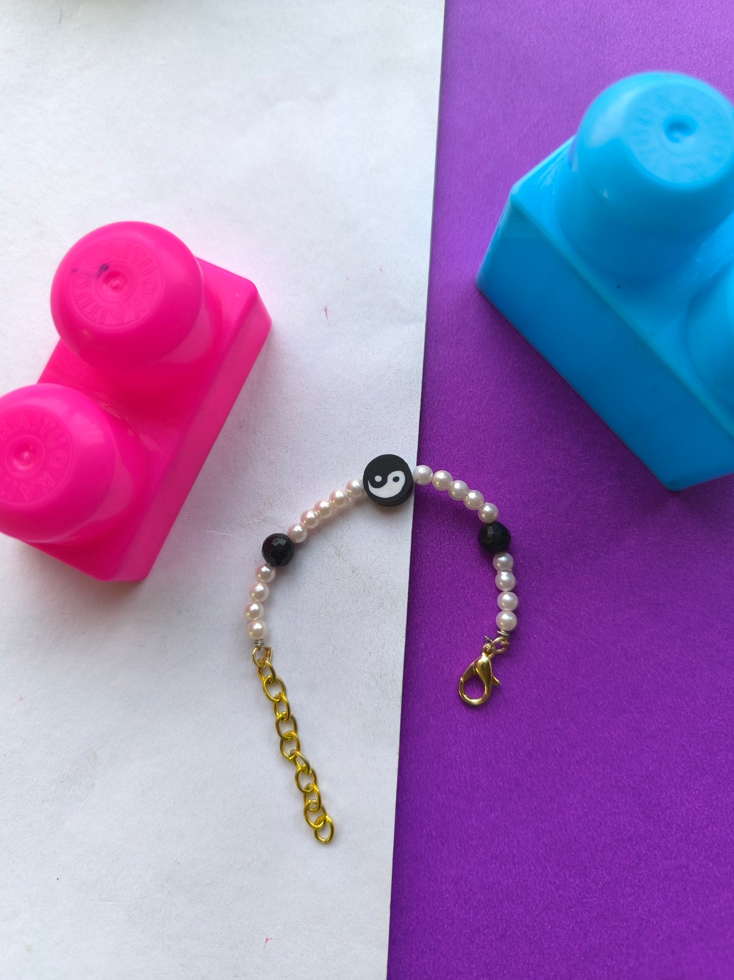 BLACK BEADS WITH PEARL