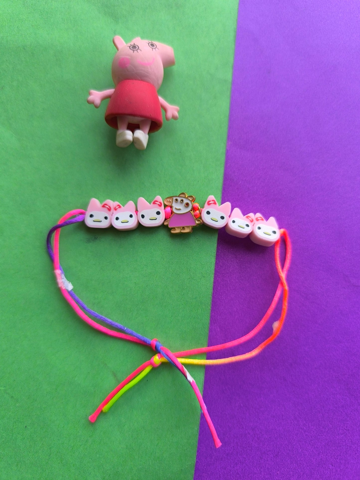 Peppa pig charm with thread