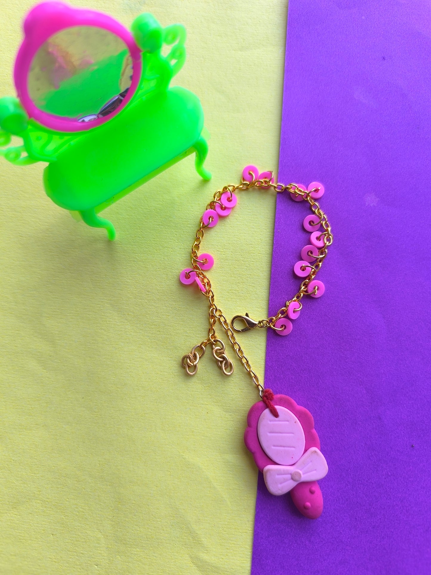 COLOURFUL BEADS WITH ERASER TASSEL