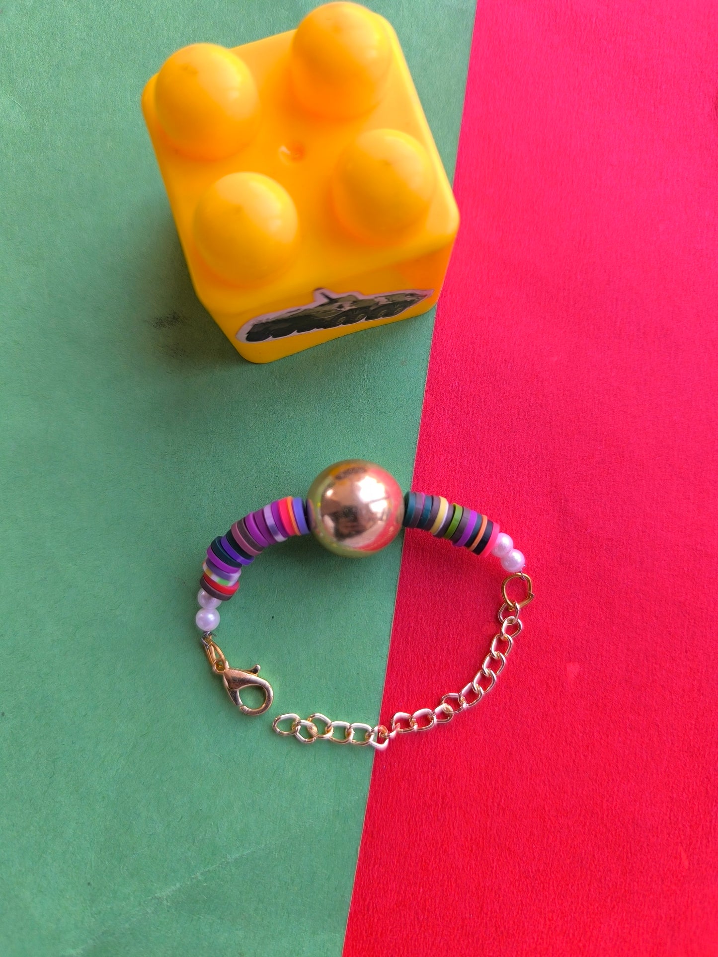 Golden ball bracelet