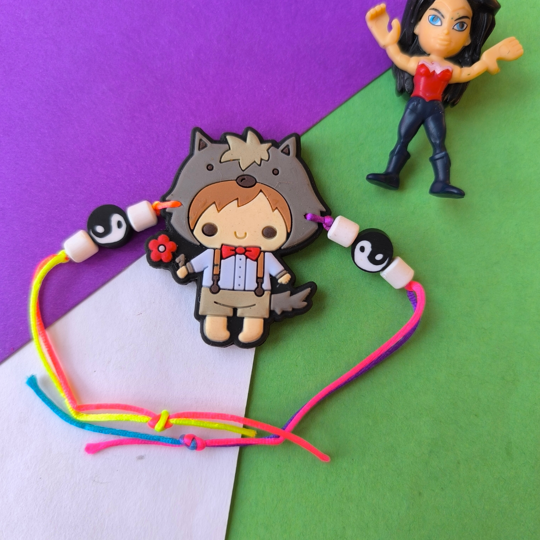 BOY ERASER WITH THREAD