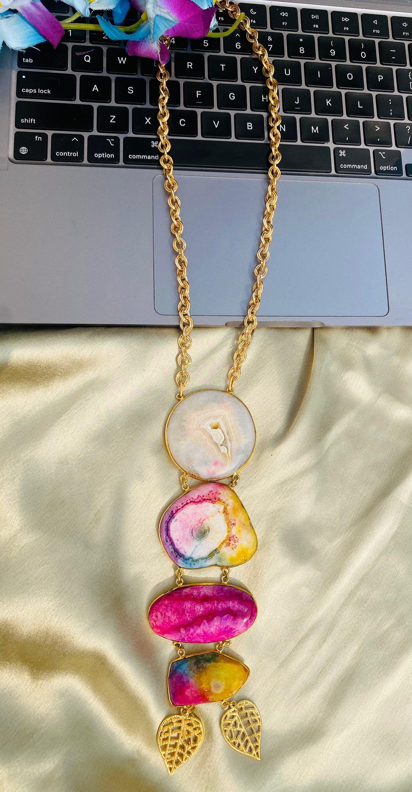 Blushy Agate Tie Necklace