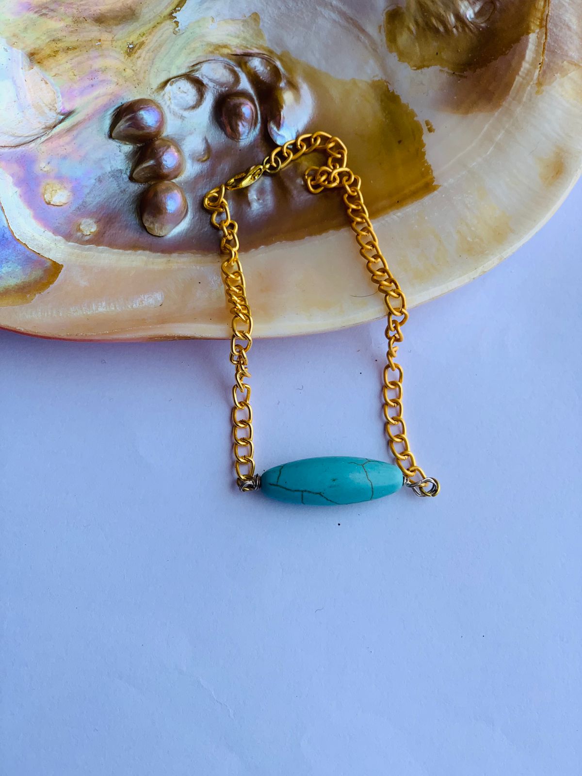 Tourquise stone with chain