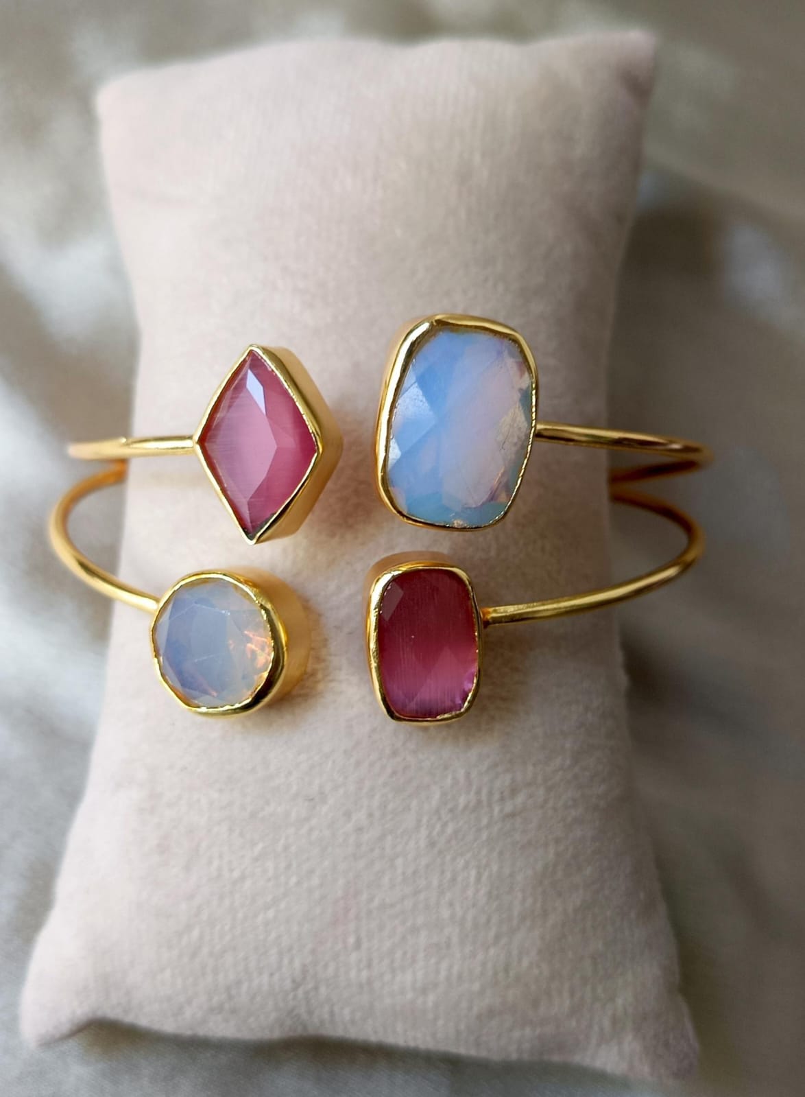 Pink and White Stone Glass Handcuff