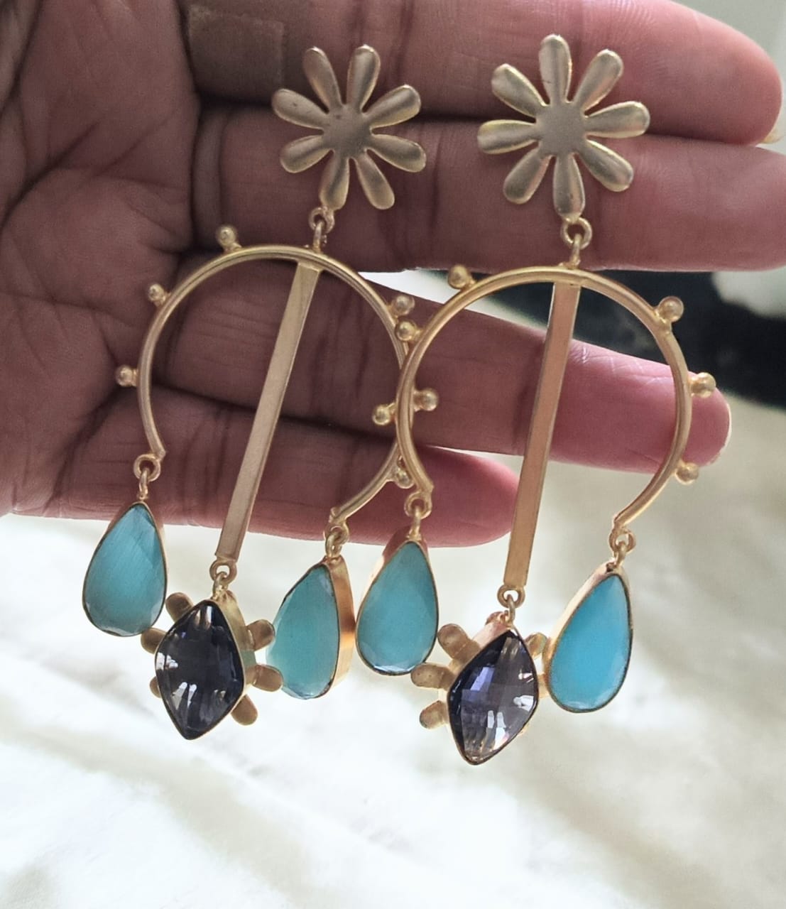 Azure Bloom Statenemt Earring