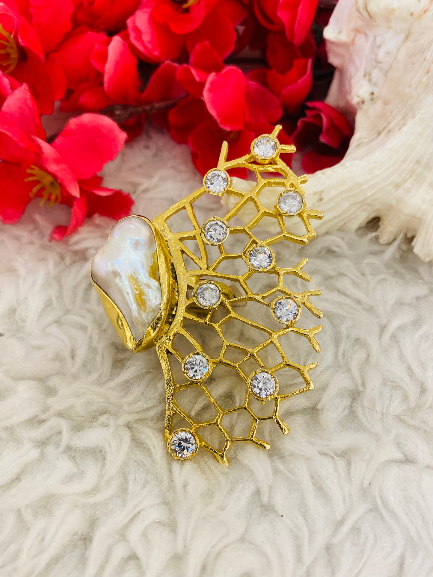 Wing of Pearl Ring