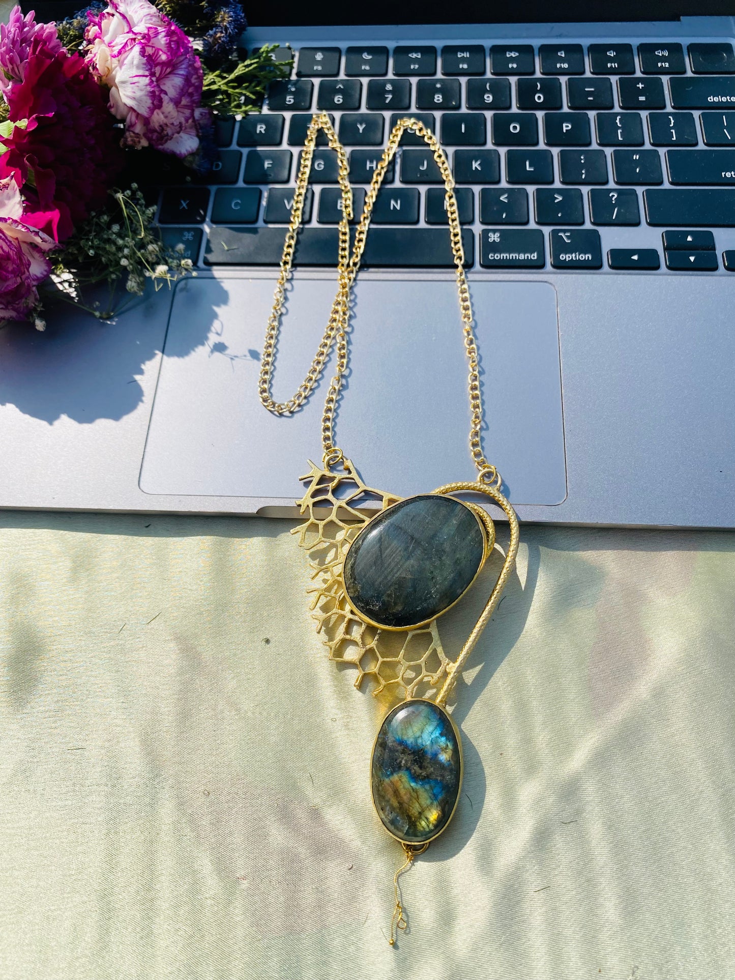 Labradorite Drama Pendant