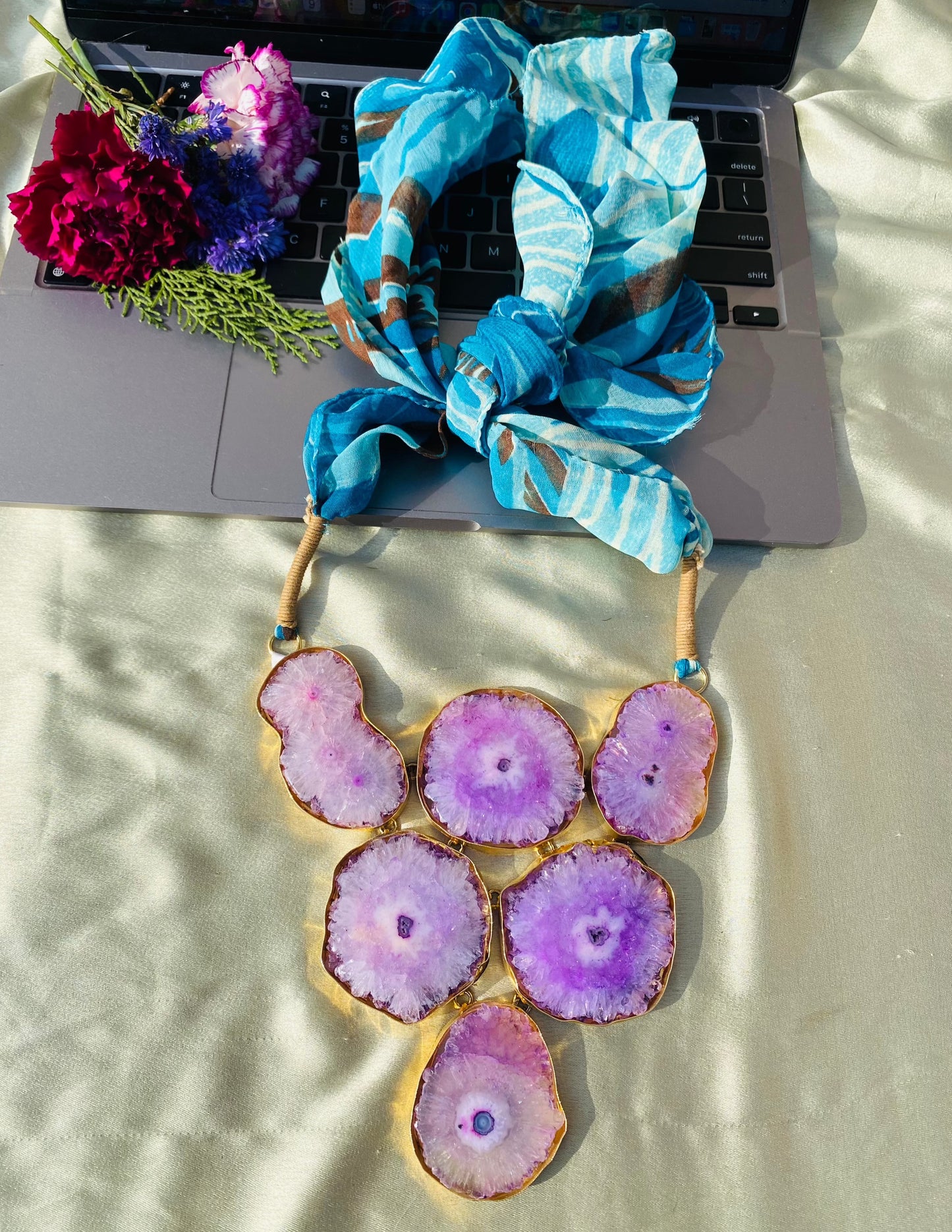 Scarf Of Agate Necklace