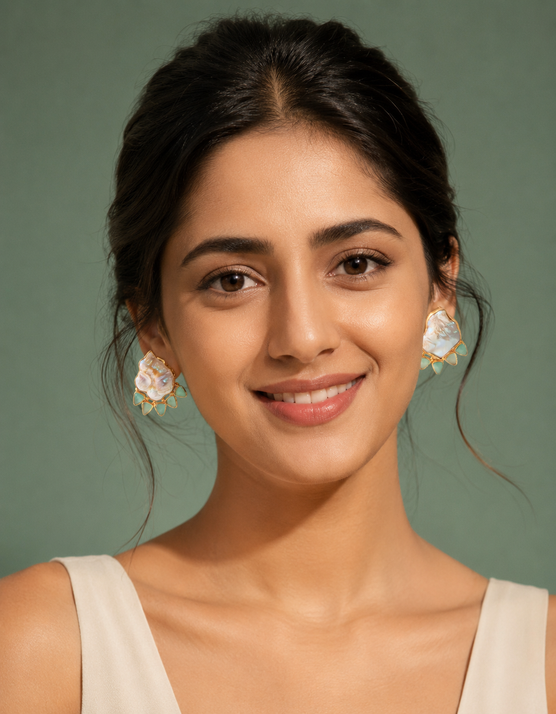 Ocean Mist Pearl Stud Earrings