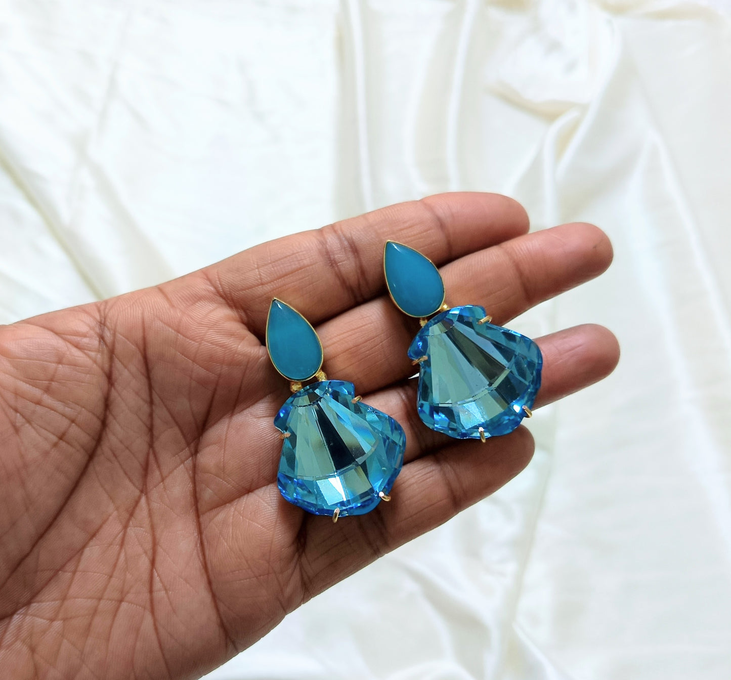 Aqua Blue Teardrop Crystal Drop Earring