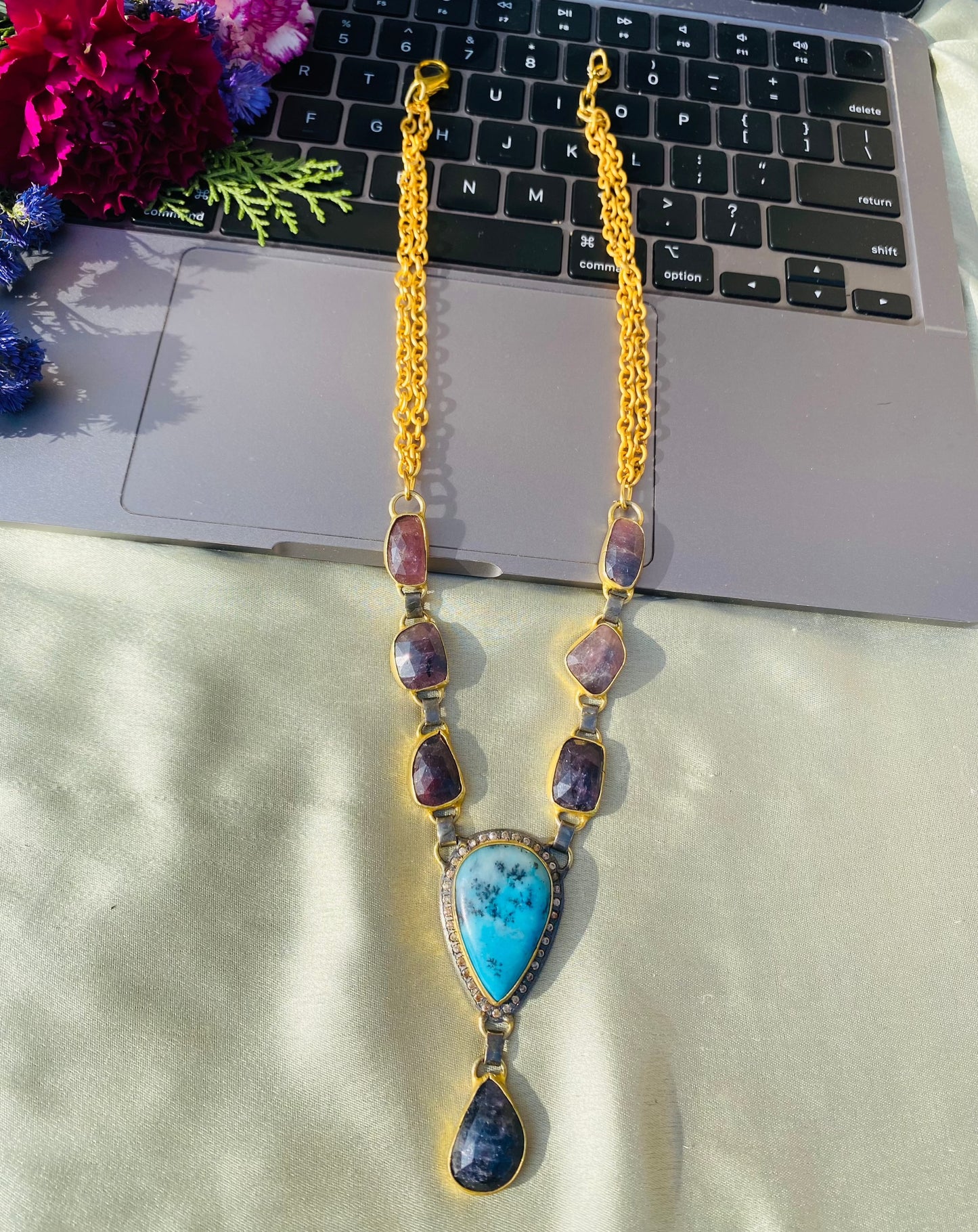 Magic Link Of Sapphire Necklace