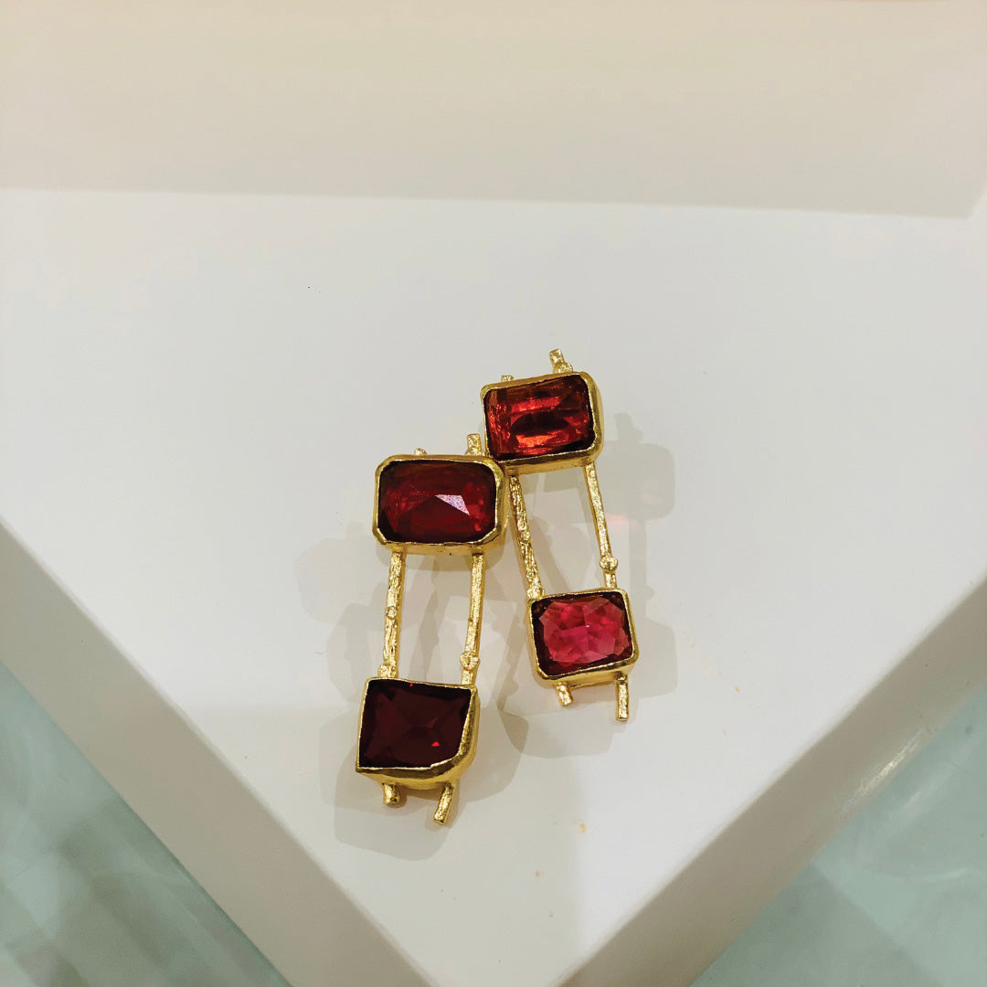 Red Wine Studs
