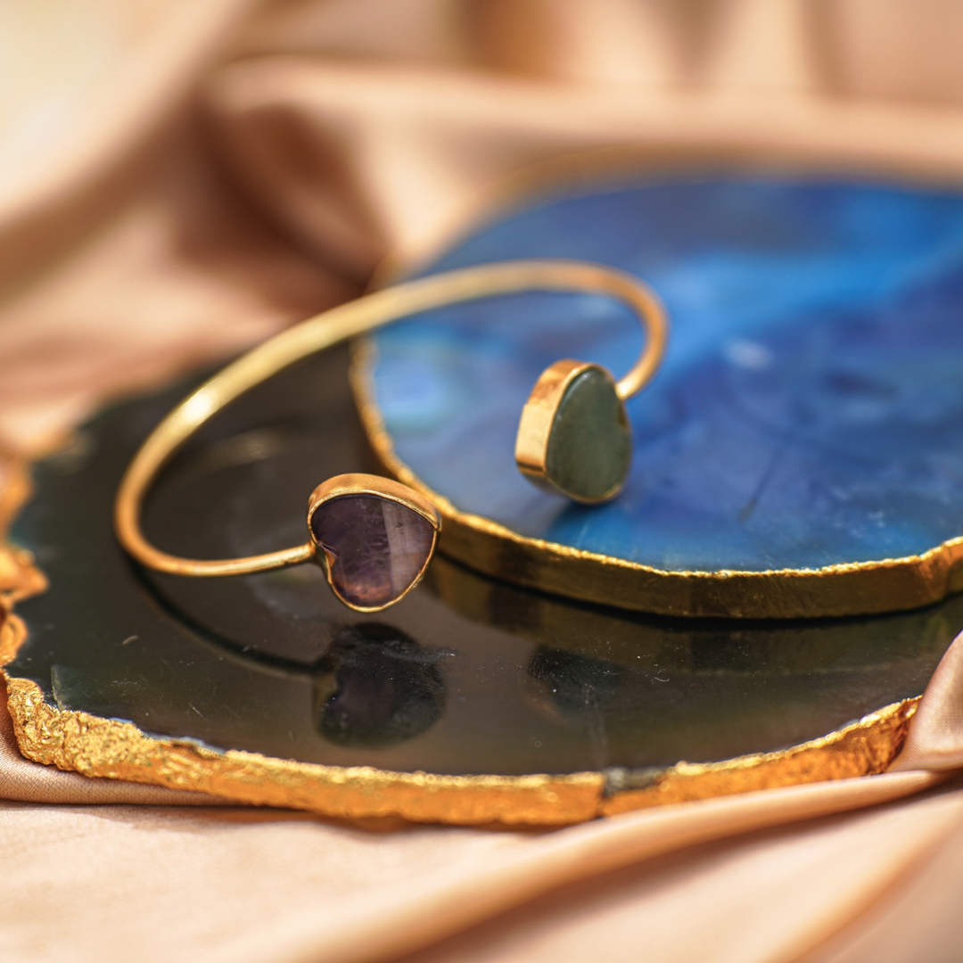 Stone Handcuff