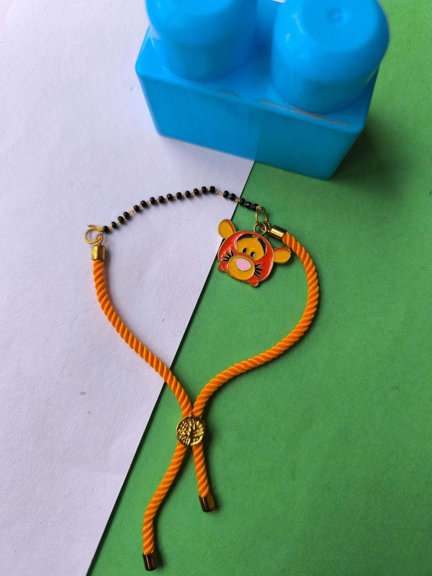 Lion charm with nazar chain