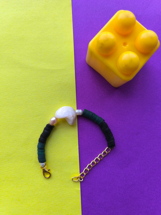 BLACK BEADS WITH PEARL