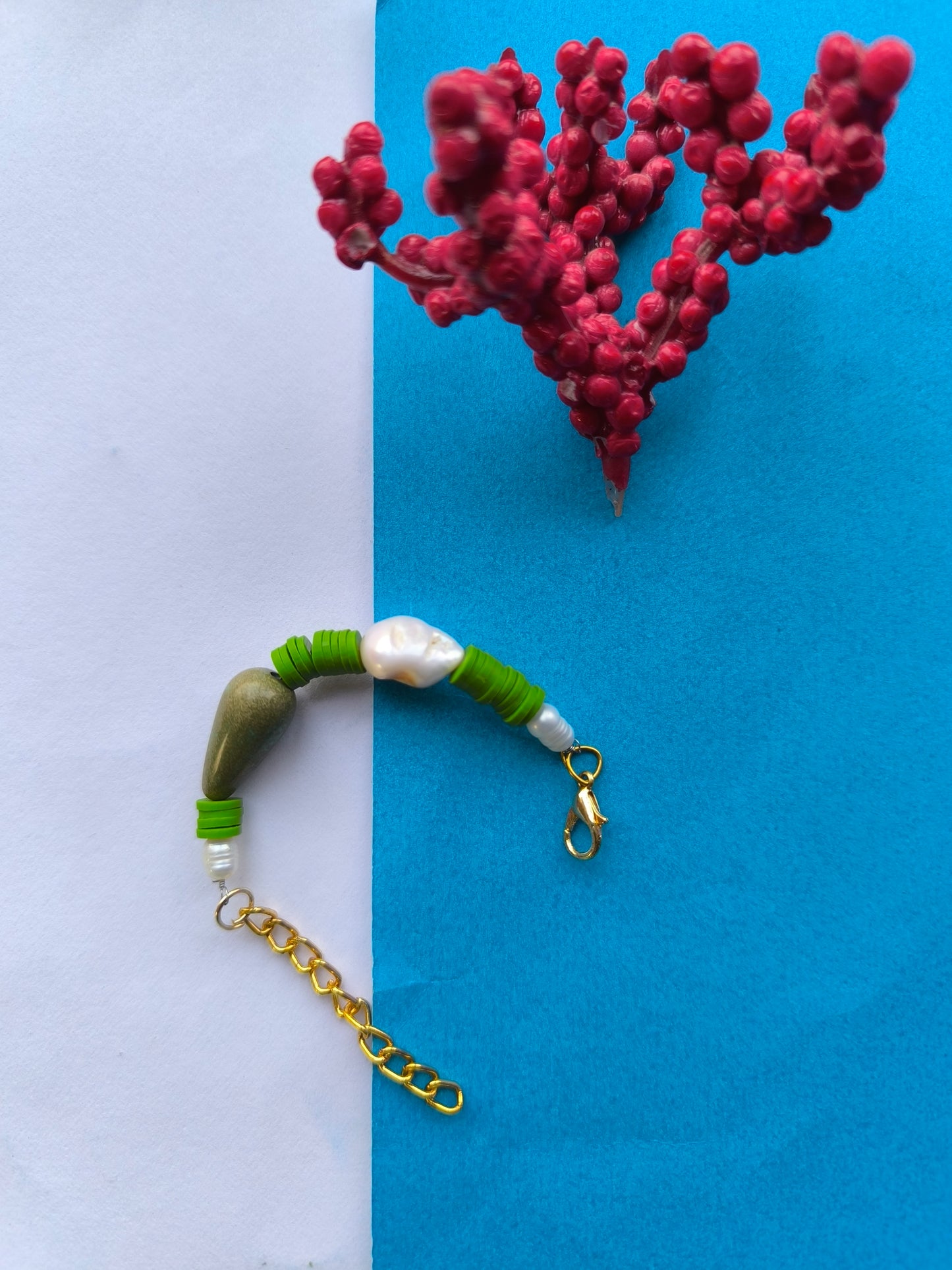 GREEN BEADS WITH PEARL