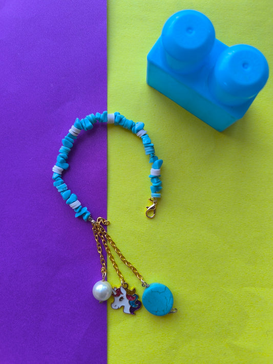 Cutstone tourquise beads bracelet