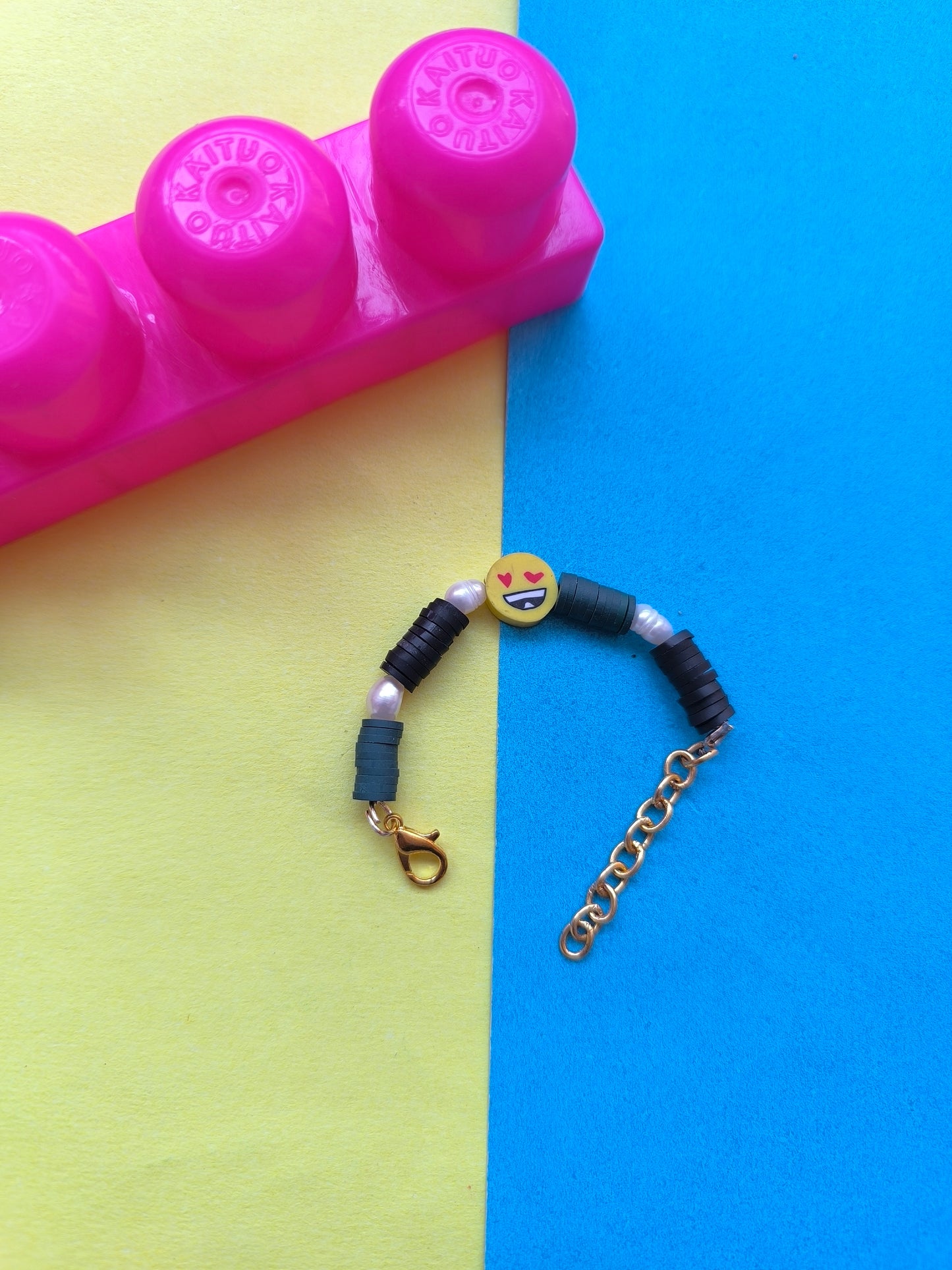 SMILE BEADS WITH COLOURFUL BEADS