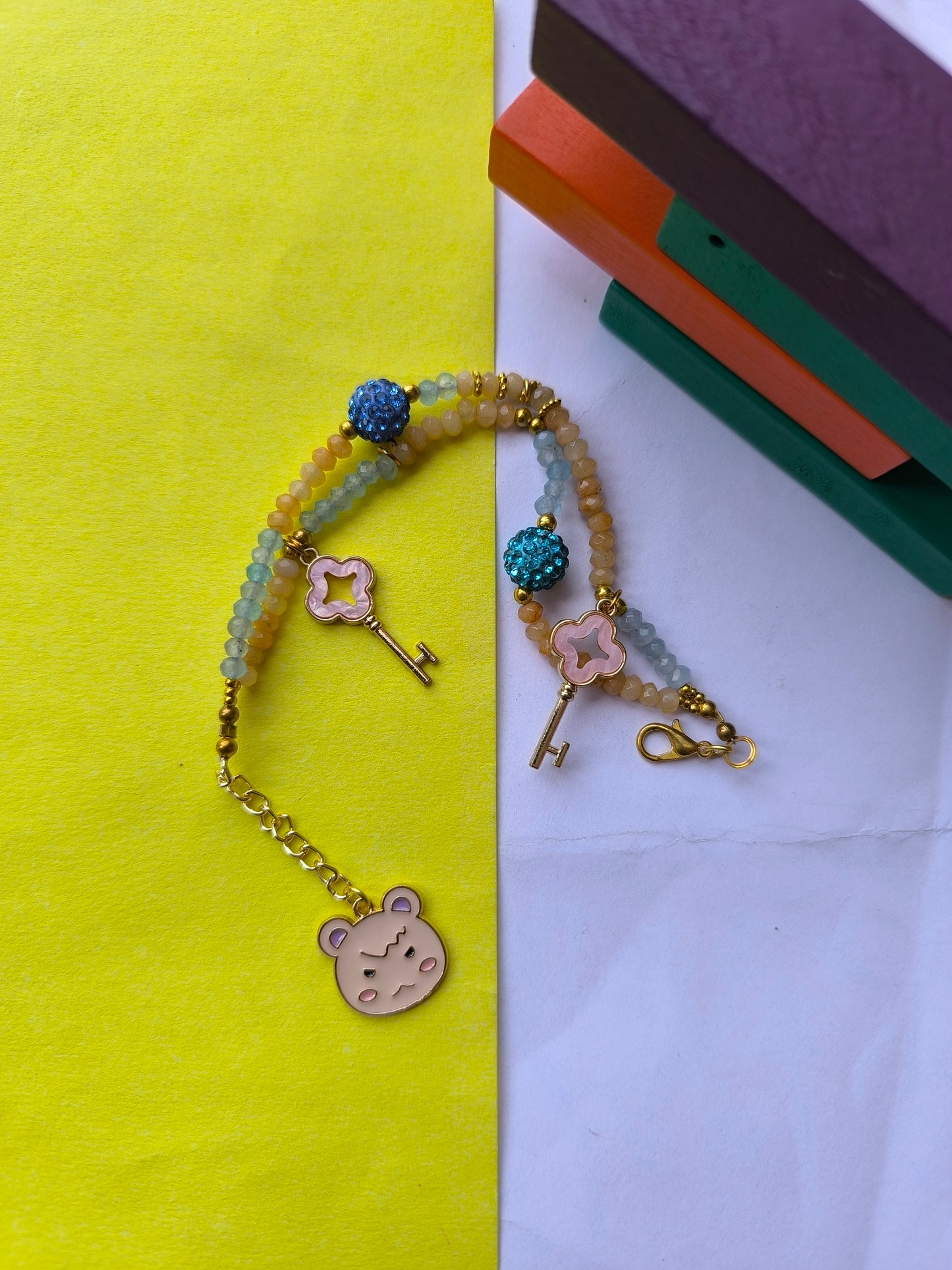 Faceted beads with tassel hanging