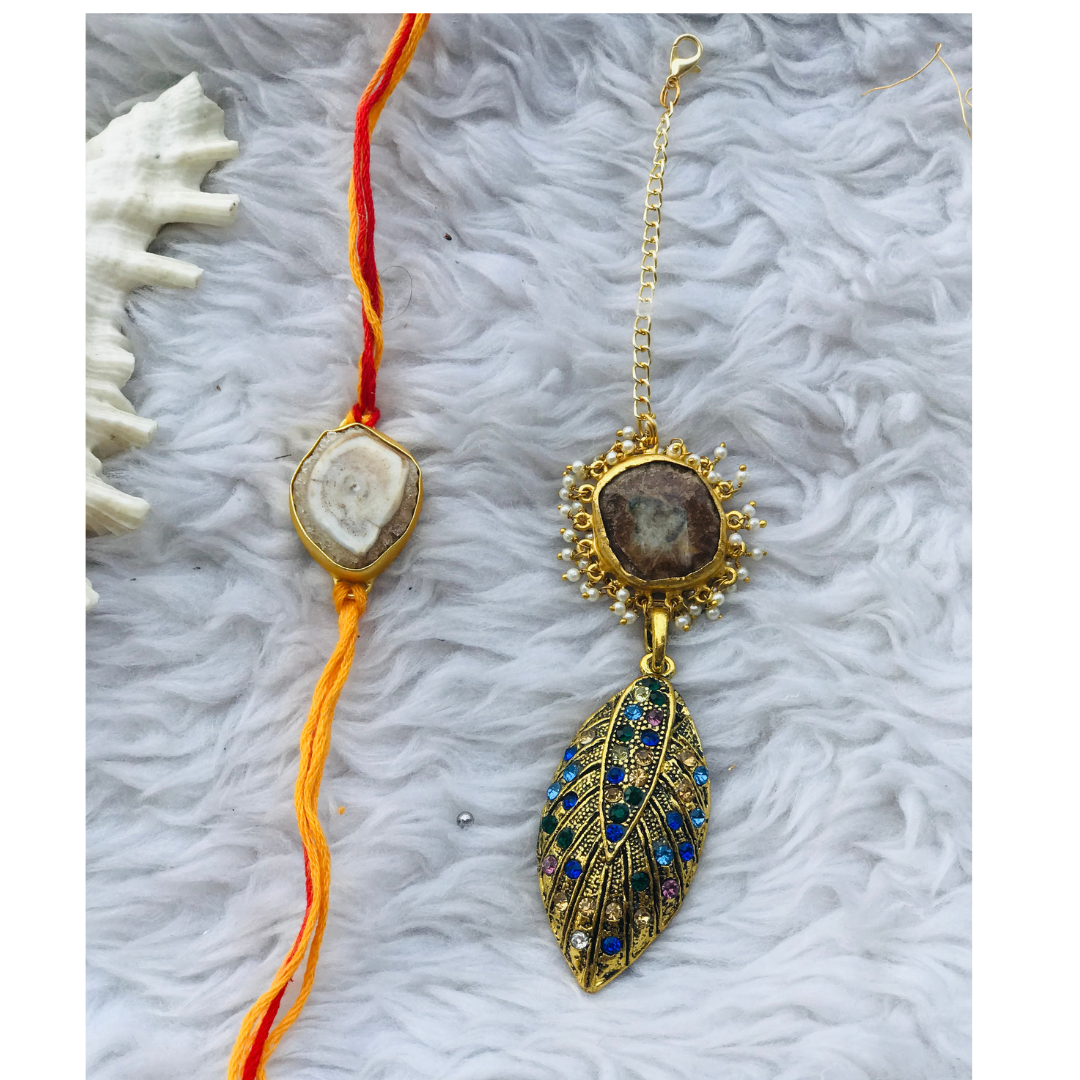 Agate with Multi Zircon Pendant Couple Rakhi