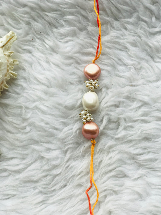 Pink pearl with beads in mauli
