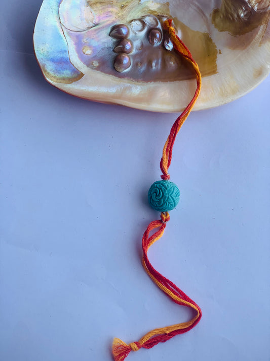 tourquise tone in mauli thread