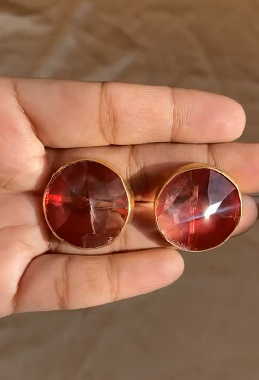Wine Bold Glass Studs