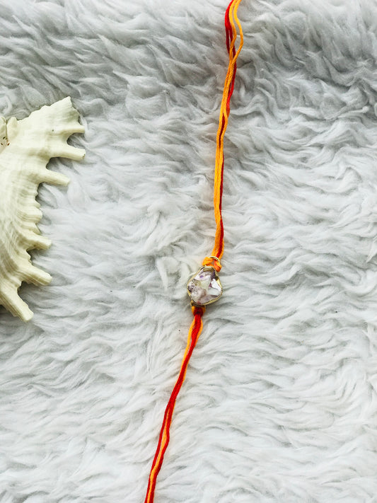 Pearl in brass metal 18k gold plated