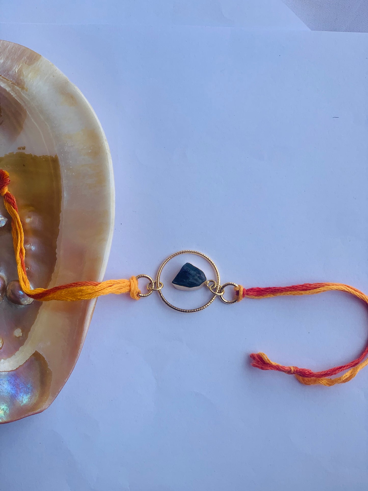 Amethyst raw stone in brass metal 18k gold plated