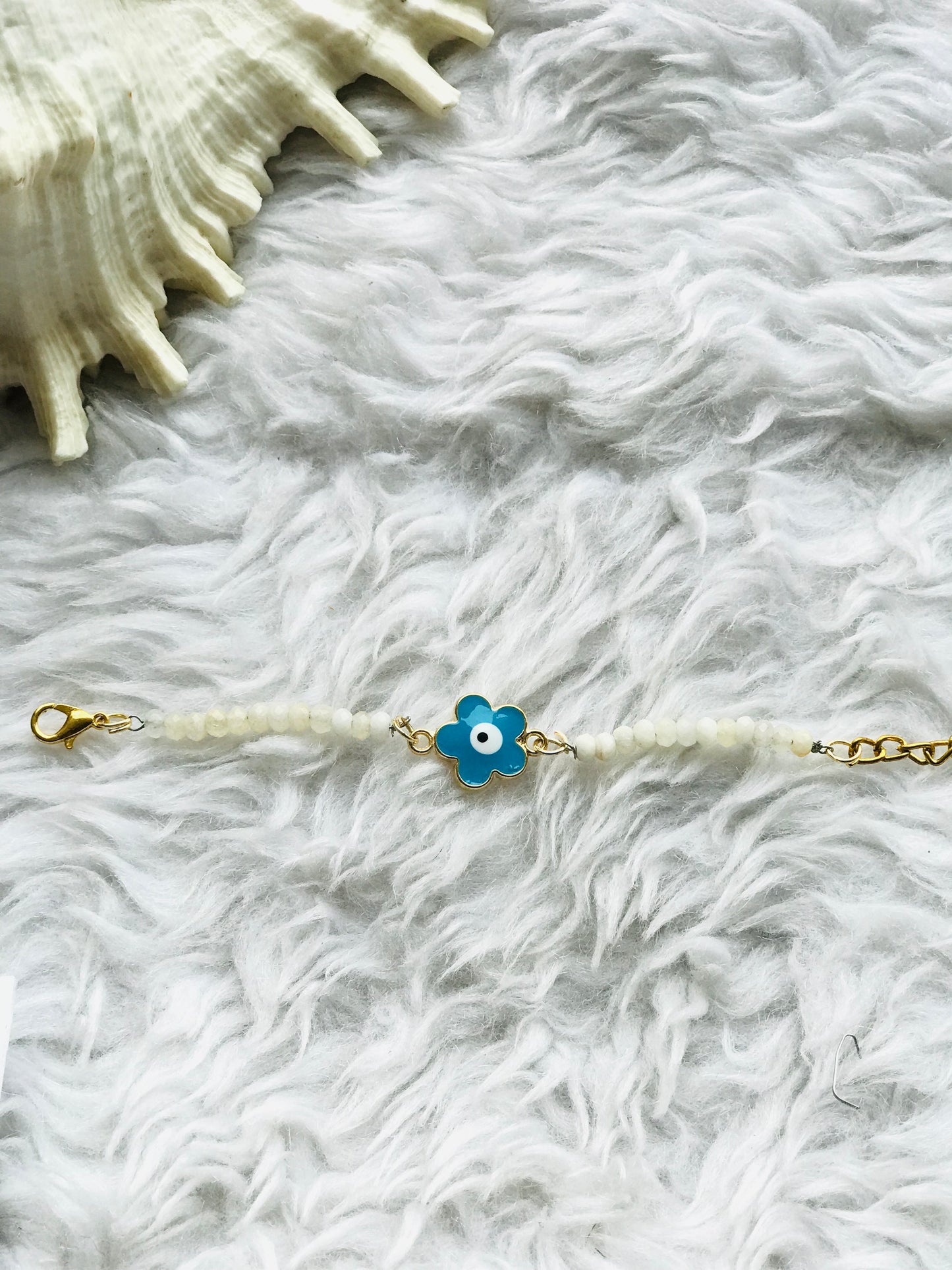 Blue Flower with Beads Bracelet