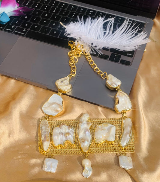Lavish Dream Pearl Necklace