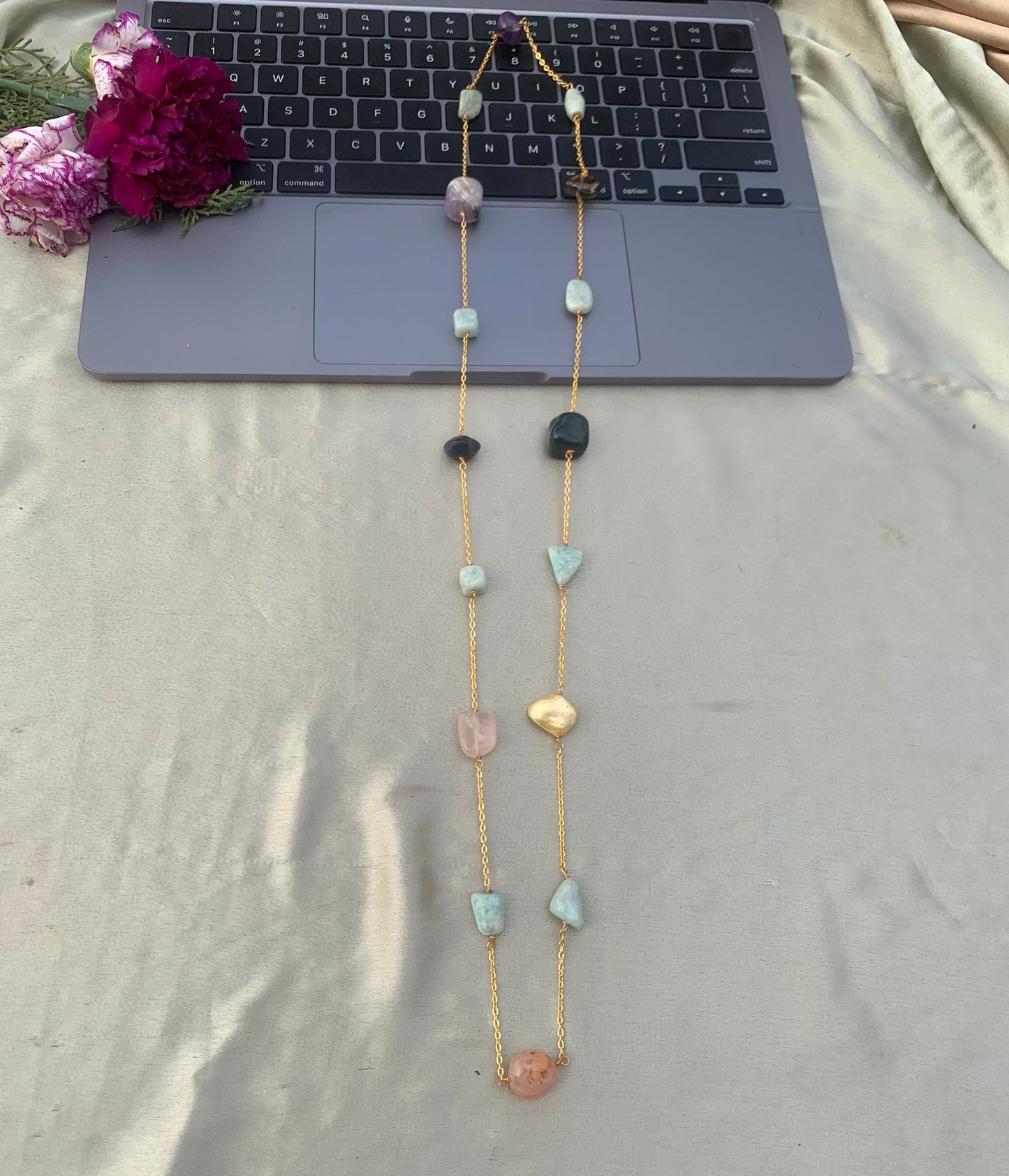Power Drops Of Stone Beaded Necklace