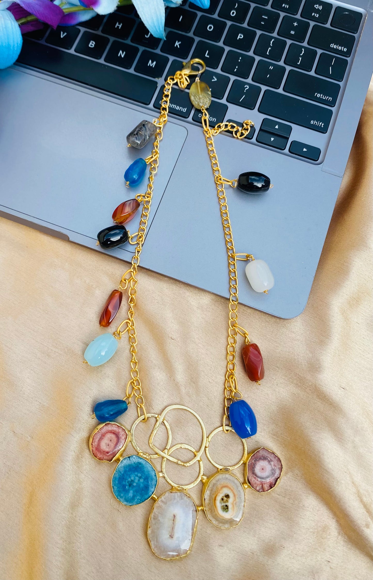 Circles of Agate Necklace