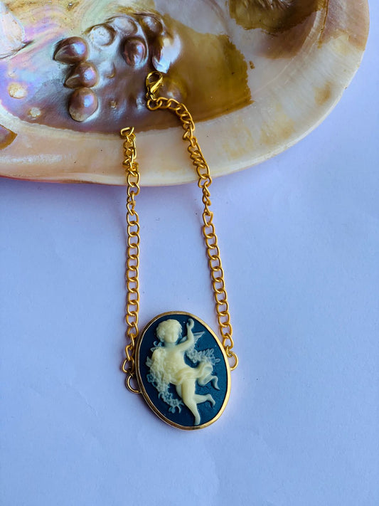 Dancing article in Brass Metal