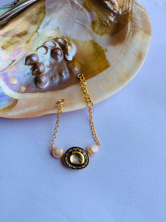 Pearl with kundan in chain