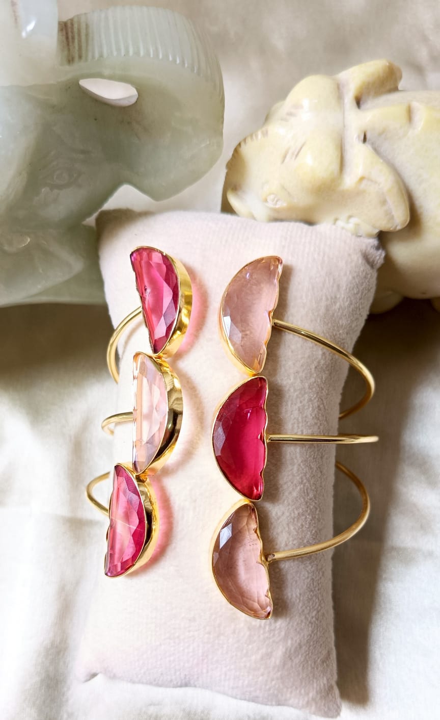 Baby Pink Semicircle Handcuff