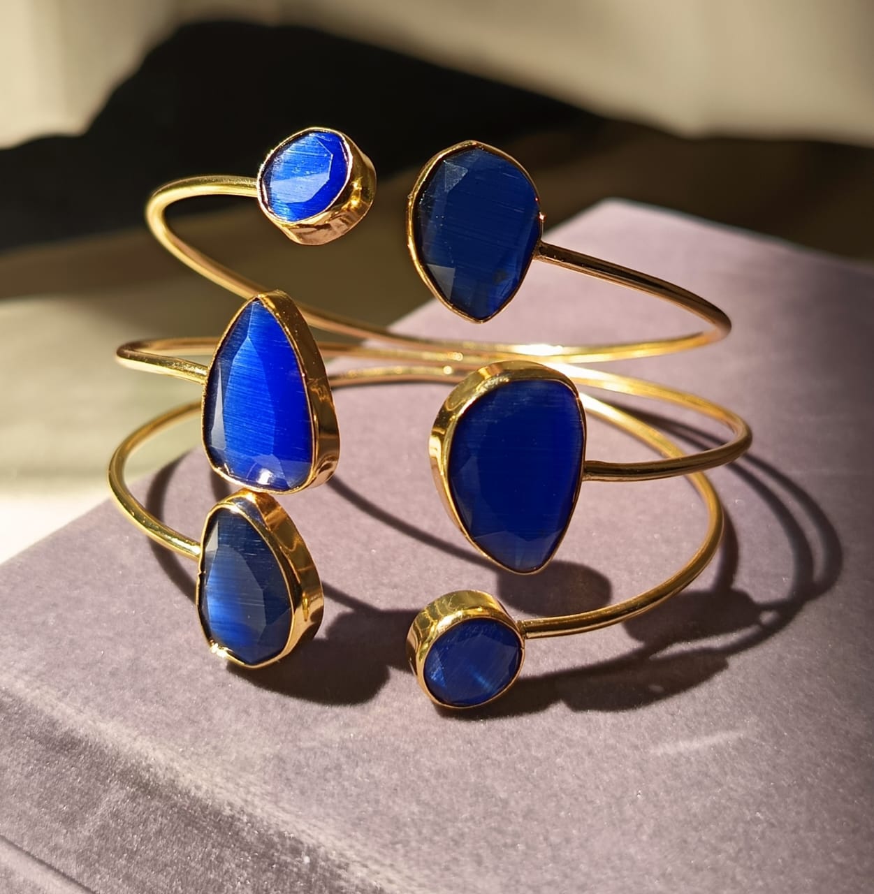 Blue Oval Stone Glass Handcuff