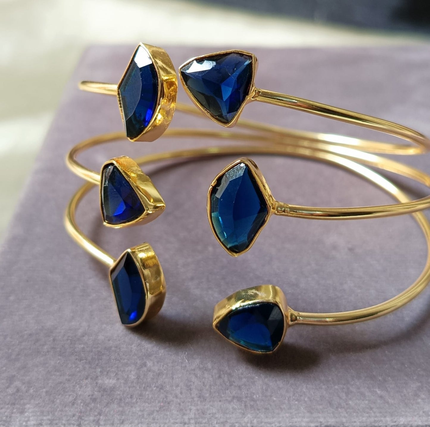 Dark Blue Teardrop Stone Glass Handcuff