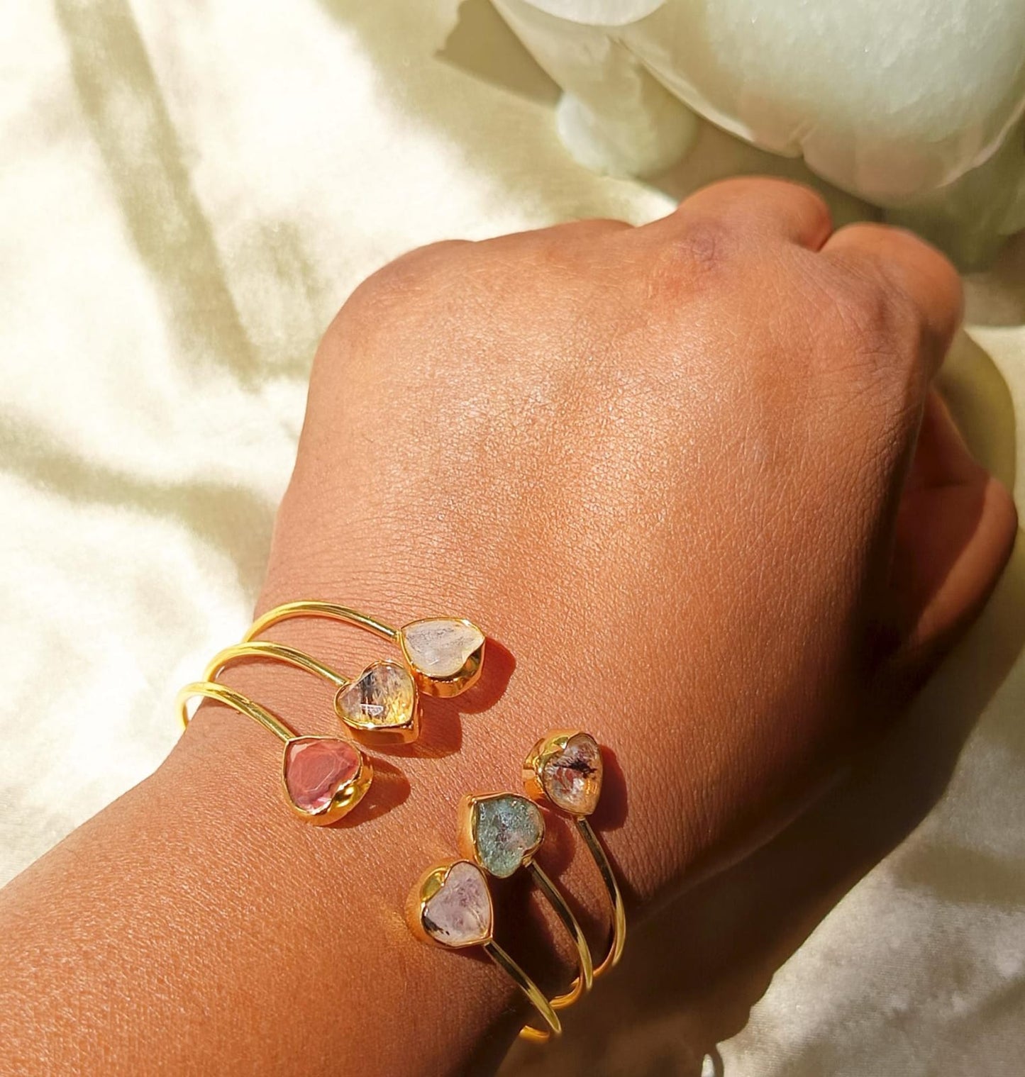 Multicolour Heart Stone Glass Handcuff