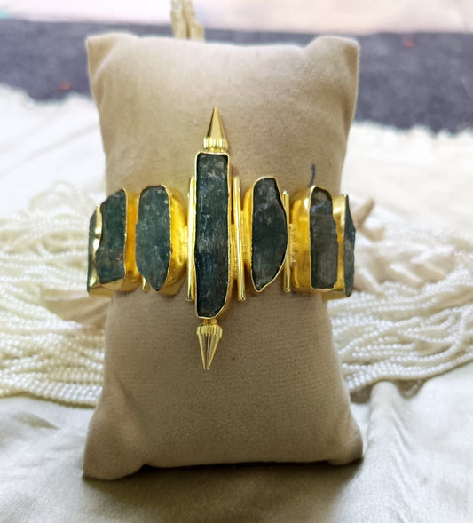 Green Raw Stone Handcuff