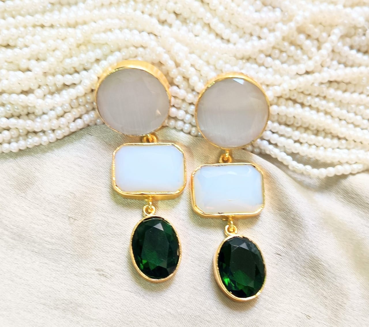 Royal Three-Stone Drop Earring