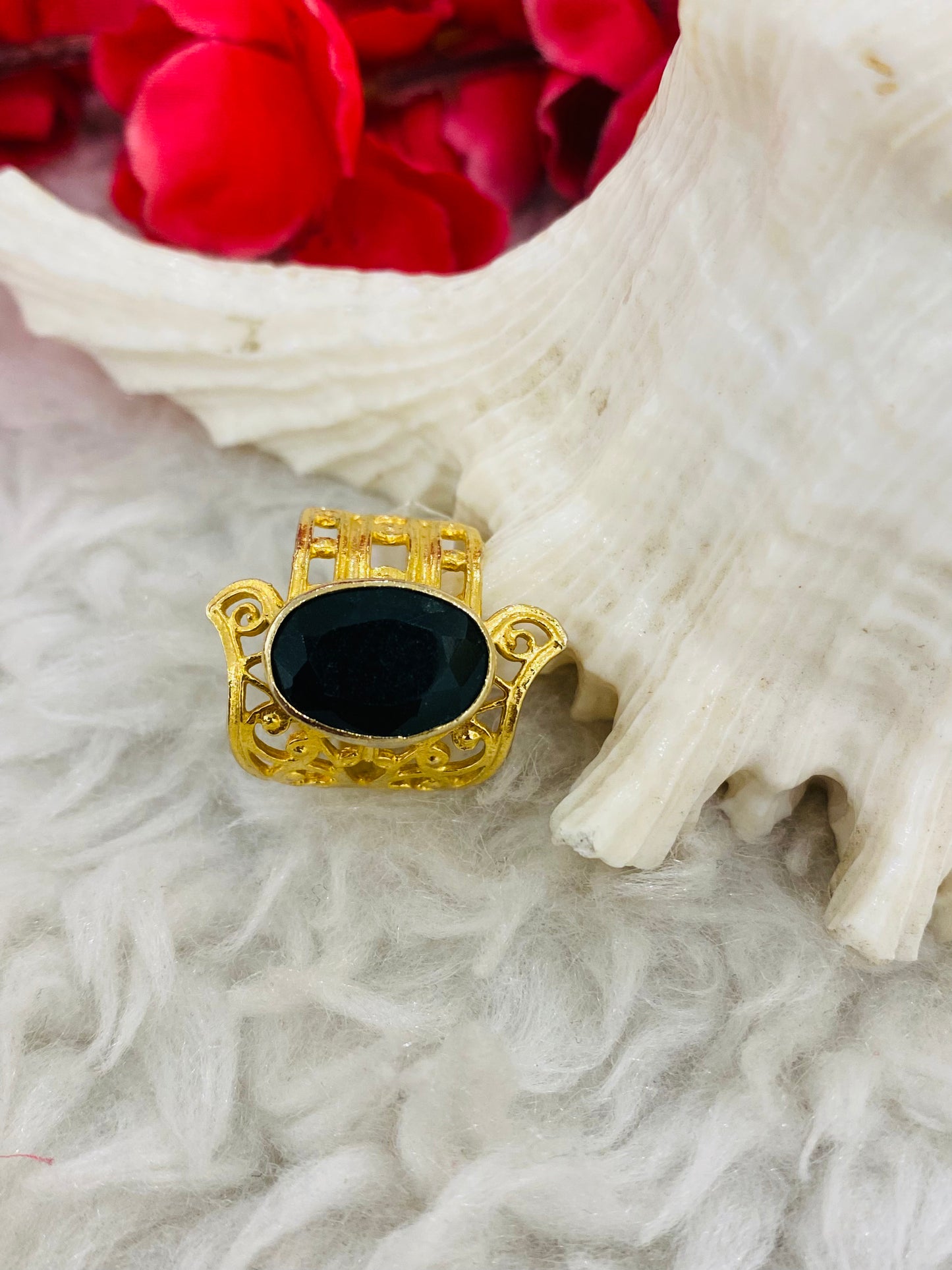 Ropada on Hamsa Ring