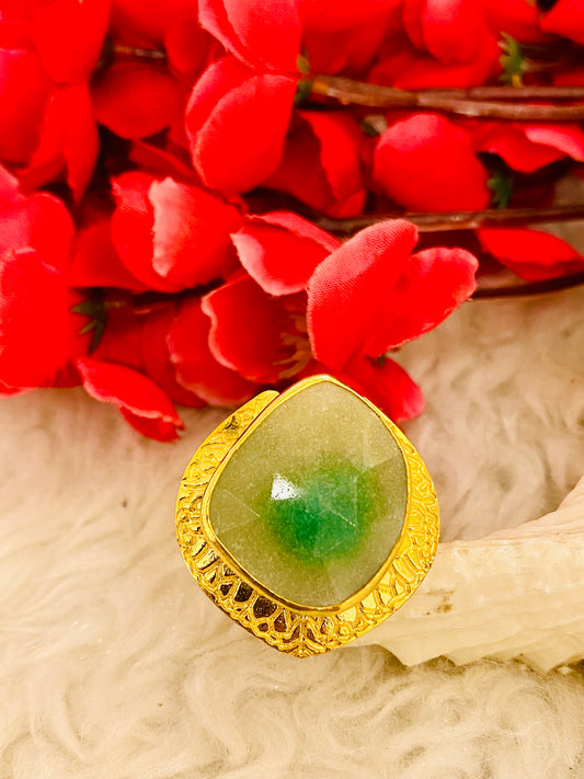 Shaded Sapphire Ring