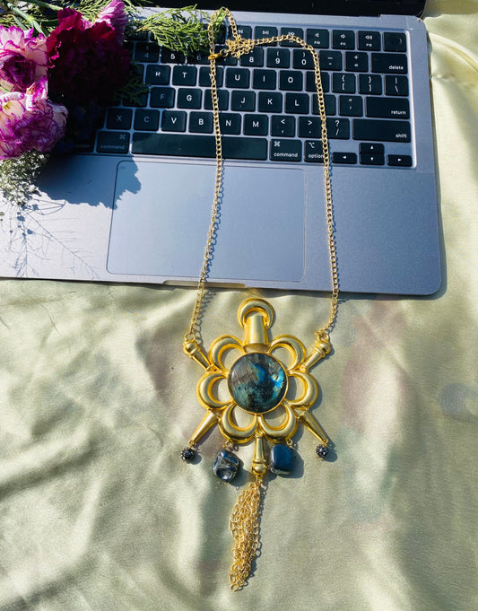 Labradorite Flower Pendant