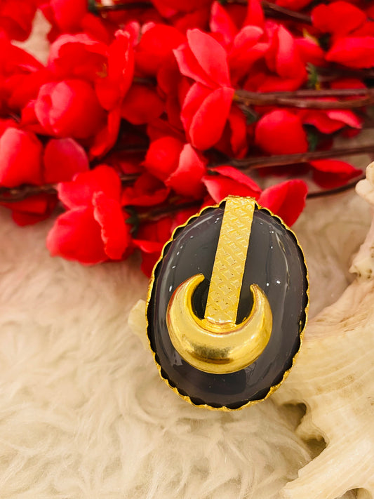 Moon on Onyx Ring