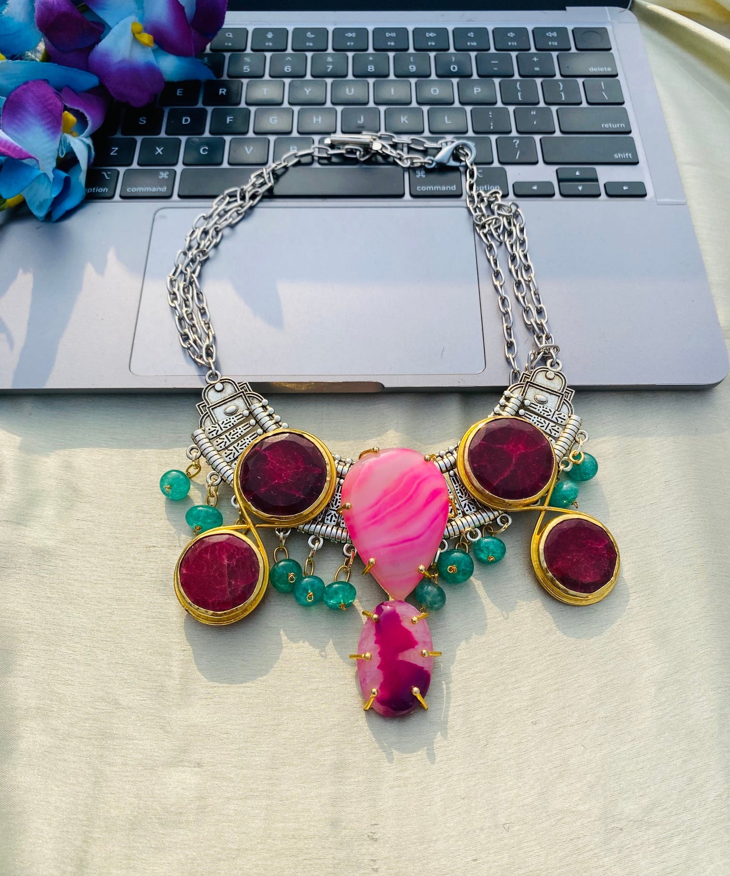 Dreaming Pink Stones Necklace