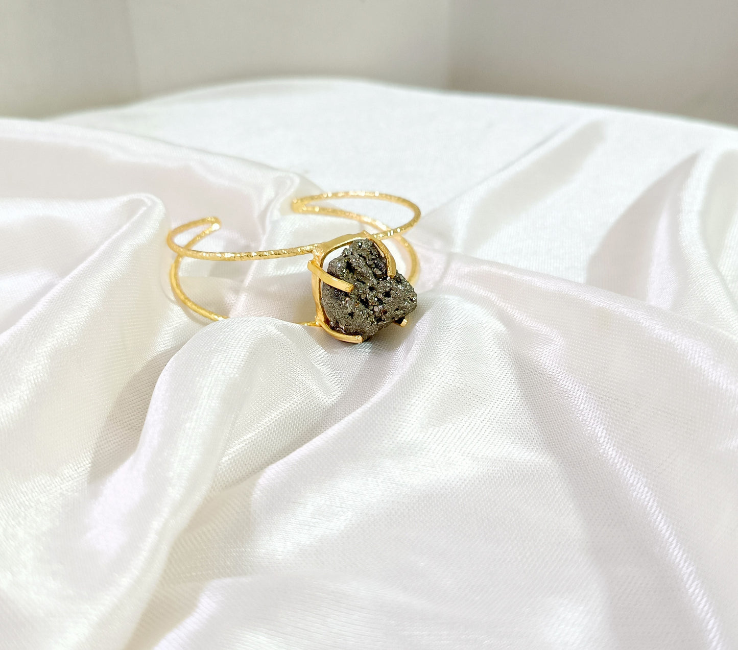 Minimalist Gold-Plated Pyrite Handcuff
