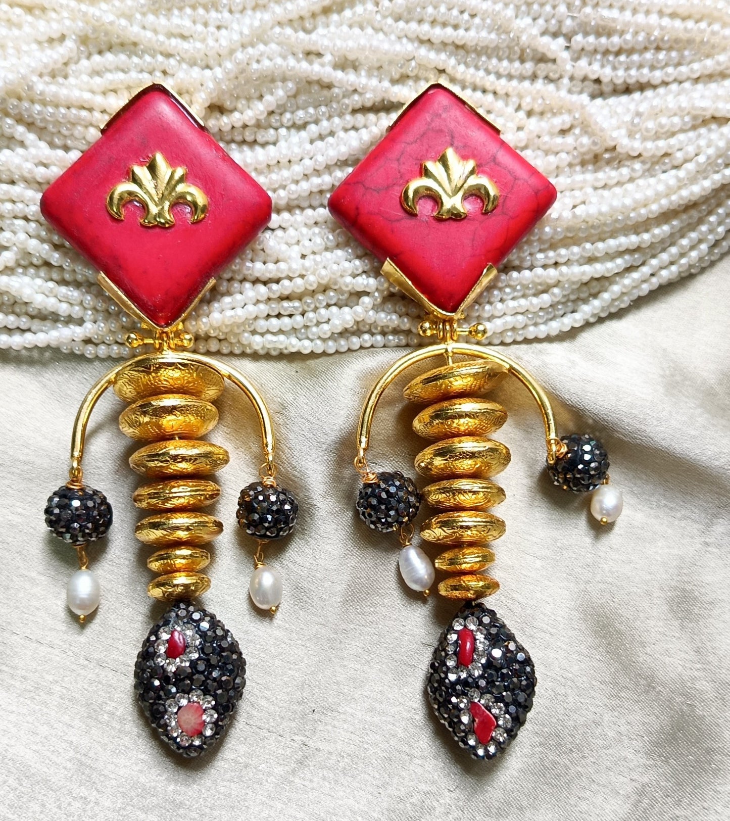 Royale Crystal Dangler Earring